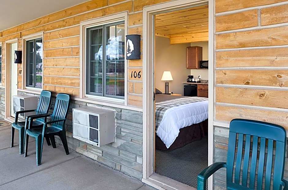 Rock Crest Lodge & Cabins