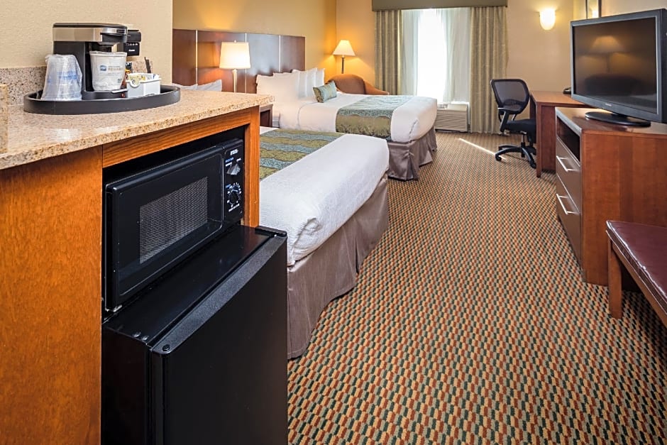 Best Western Plus Airport Inn And Suites