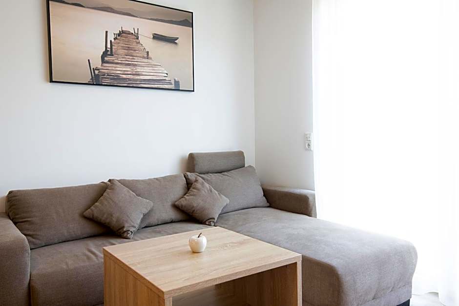 Smart & Stay Aparthotel Saarlouis Lisdorf - Self-Check-In - Free Parking