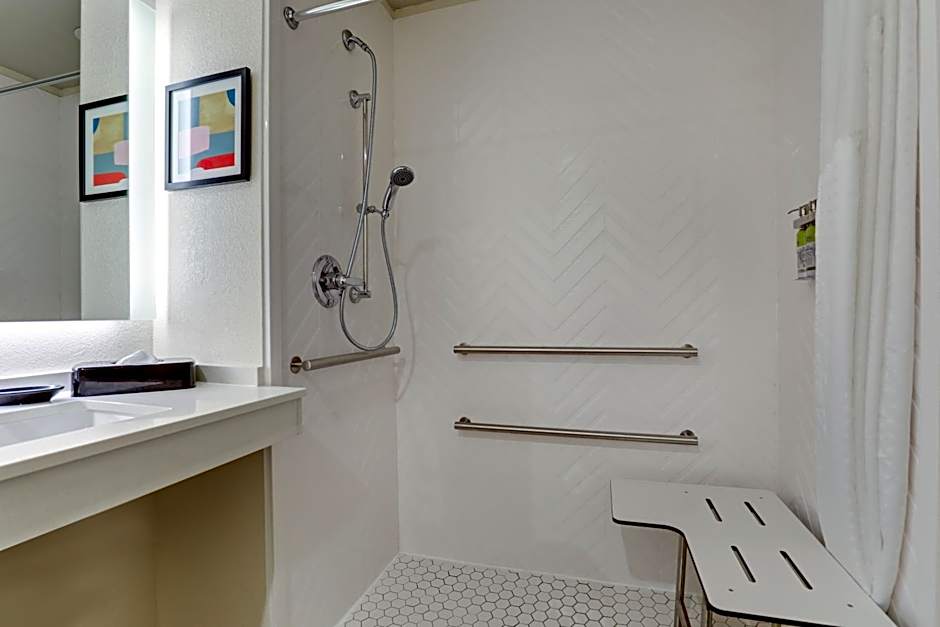 Holiday Inn Mobile Airport By IHG