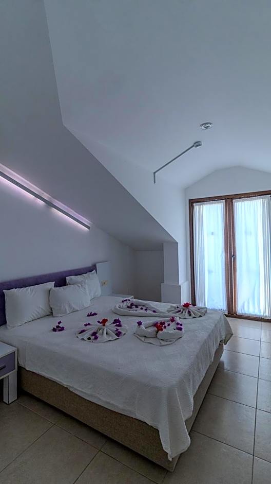 Aydos Hotels & Breeze Restaurant