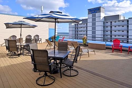 19 Atlantic Hotel