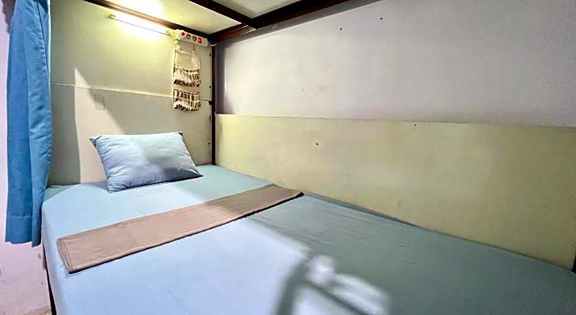 MADOR Malang Dorm Hostel