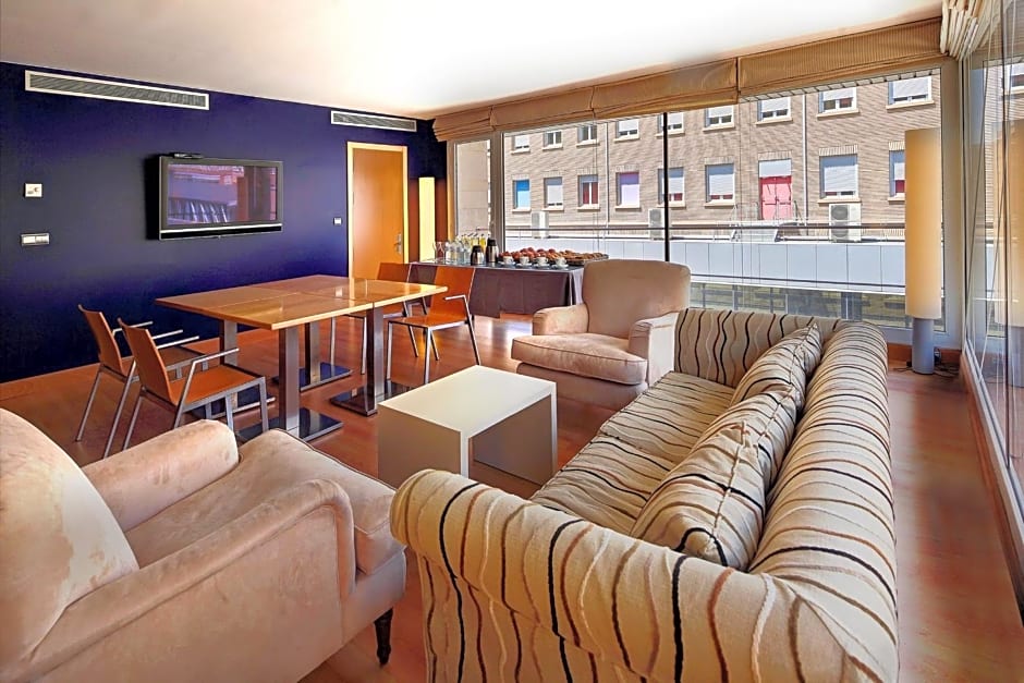 Hospedium Hotel Villa Gom