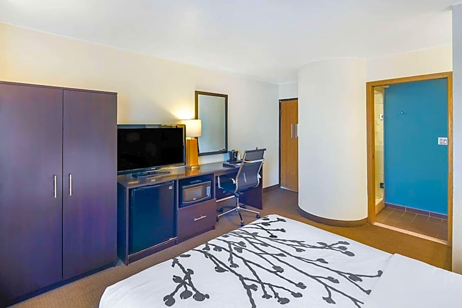 Sleep Inn near Washington State Line