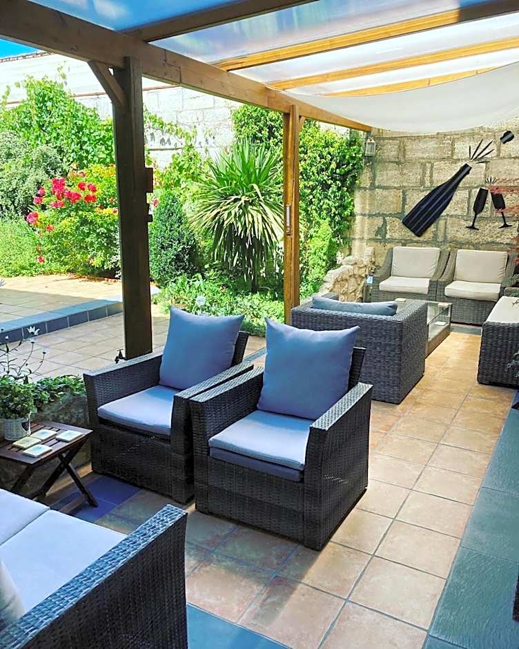 Le Patio Chambres et Tables d'Hôtes
