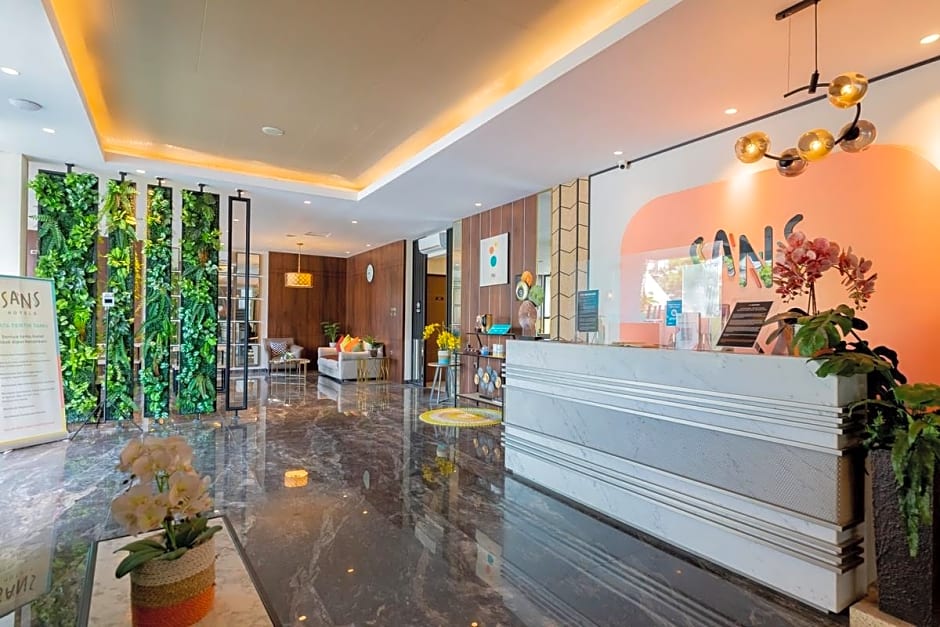 Sans Hotel Box Mansion Surabaya by RedDoorz