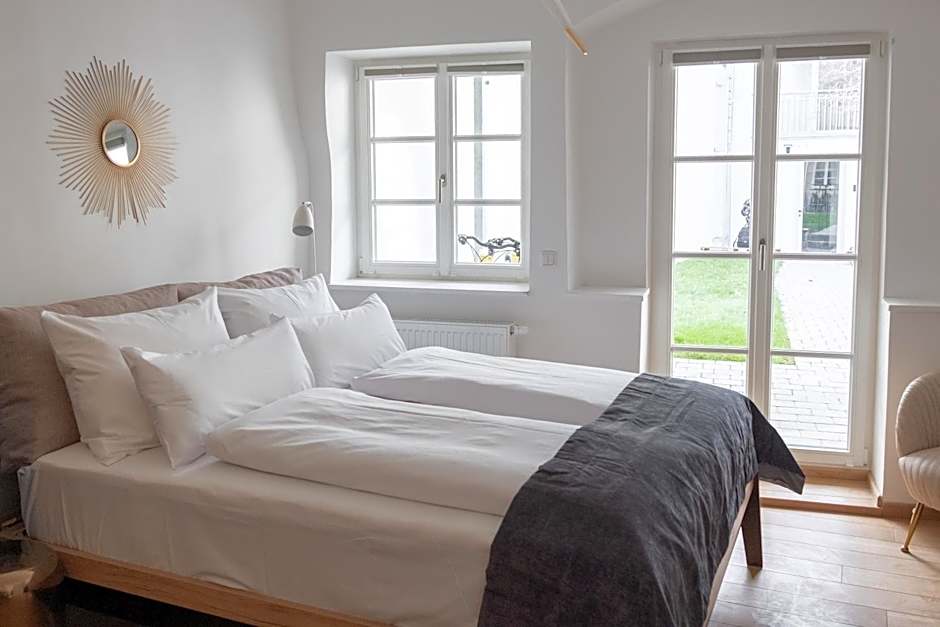 ANA Suites Augsburg City Center - Self-Service-Hotel