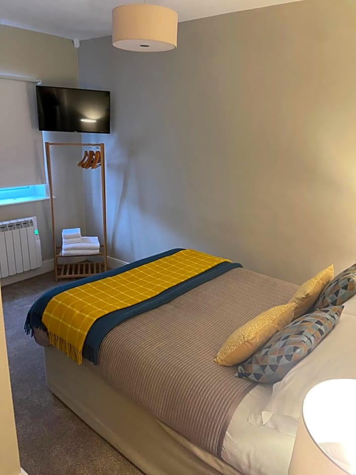 Horncliffe room only accommodation