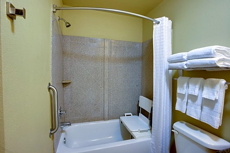Candlewood Suites Richmond Airport Hotel By IHG