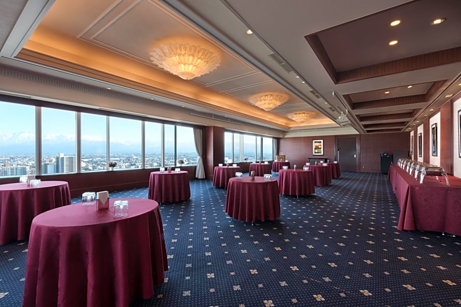 ANA Crowne Plaza Toyama By IHG