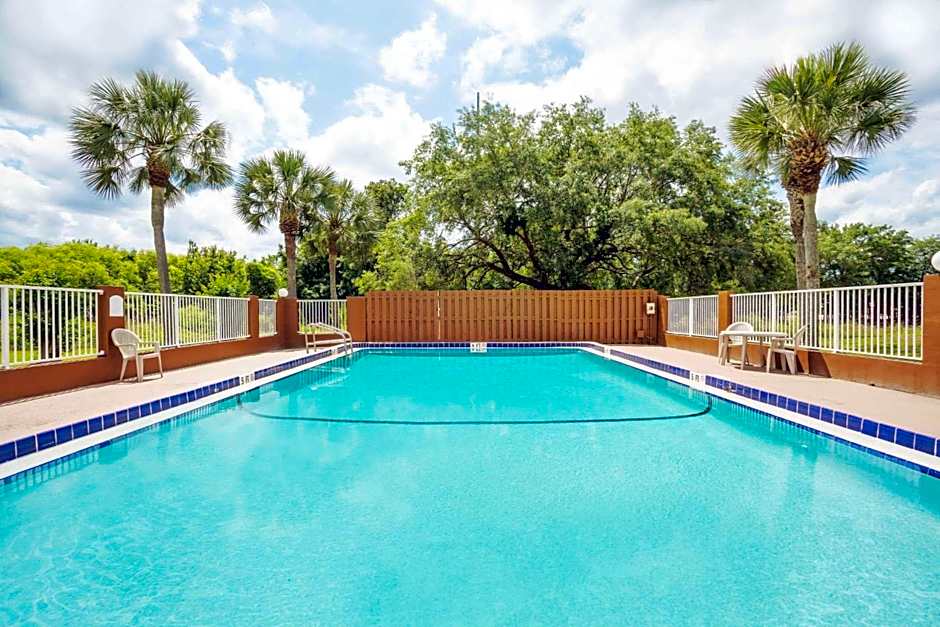 Super 8 by Wyndham St. Augustine