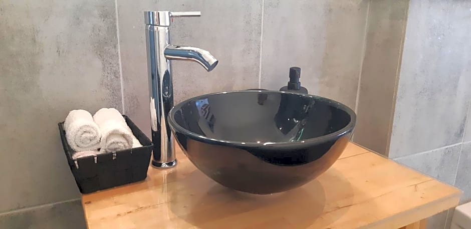 LUXE Bloemenzicht 4 personen, BnB, 10 minuten van zee