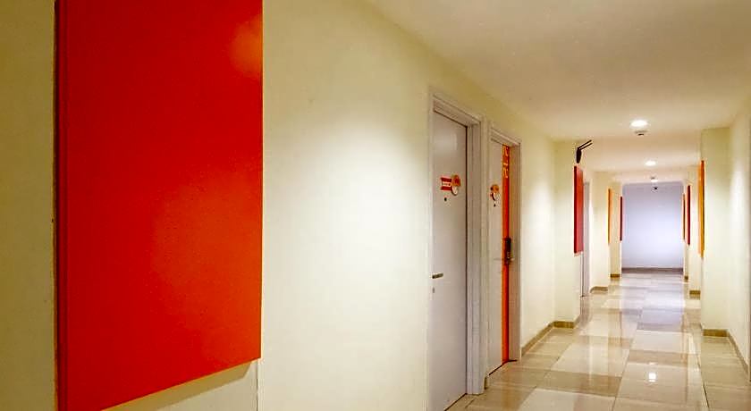 Front One Inn Muntilan