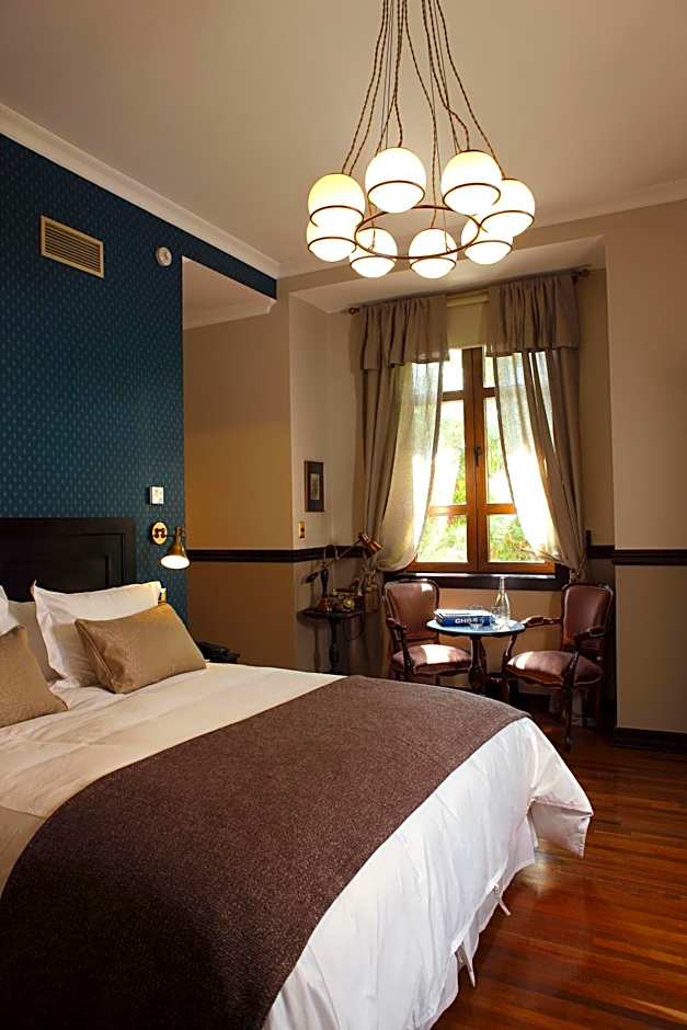 Hotel Boutique Castillo Rojo