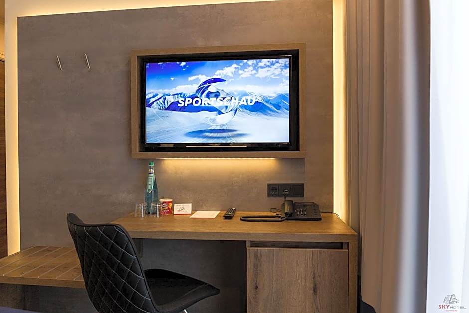 SKY Hotel Cloppenburg