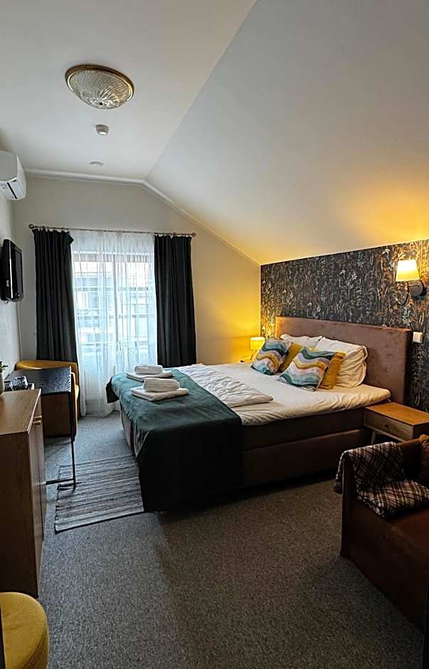 Apple Economy Hotel