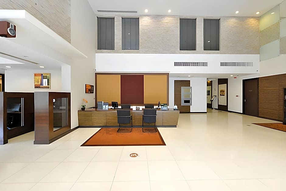 Grand Asoke Suites Boutique Residence