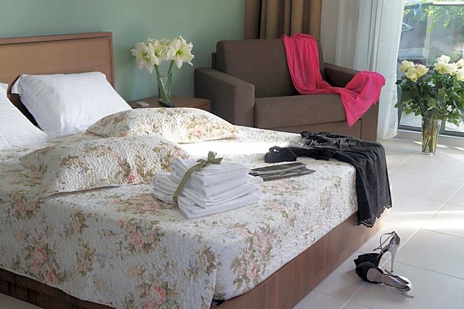 Vellum Luxury Living