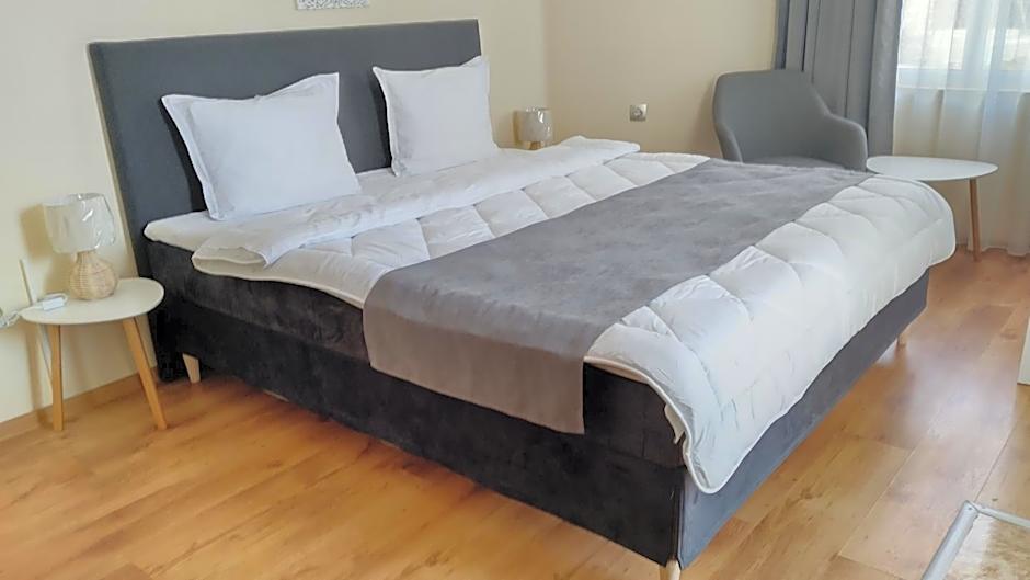 Victoria Family Hotel