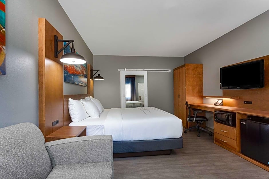 La Quinta by Wyndham Ft. Myers - Sanibel Gateway