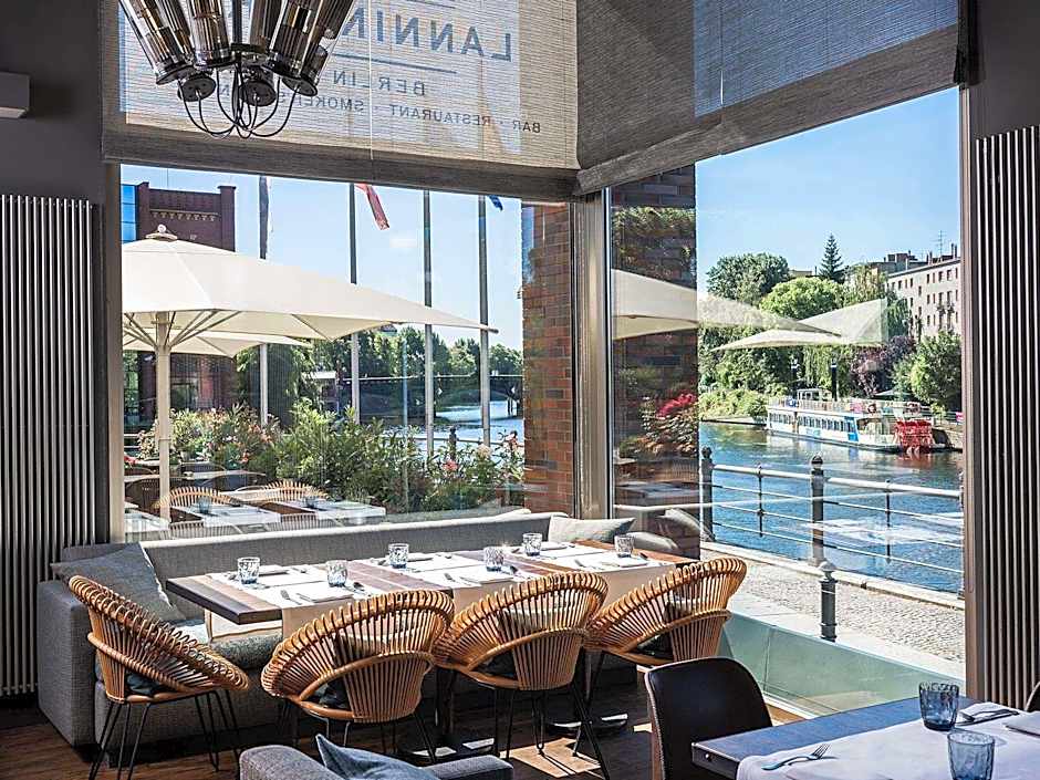 AMERON Berlin ABION Spreebogen Waterside