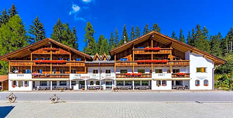 Hotel Jú Furcia