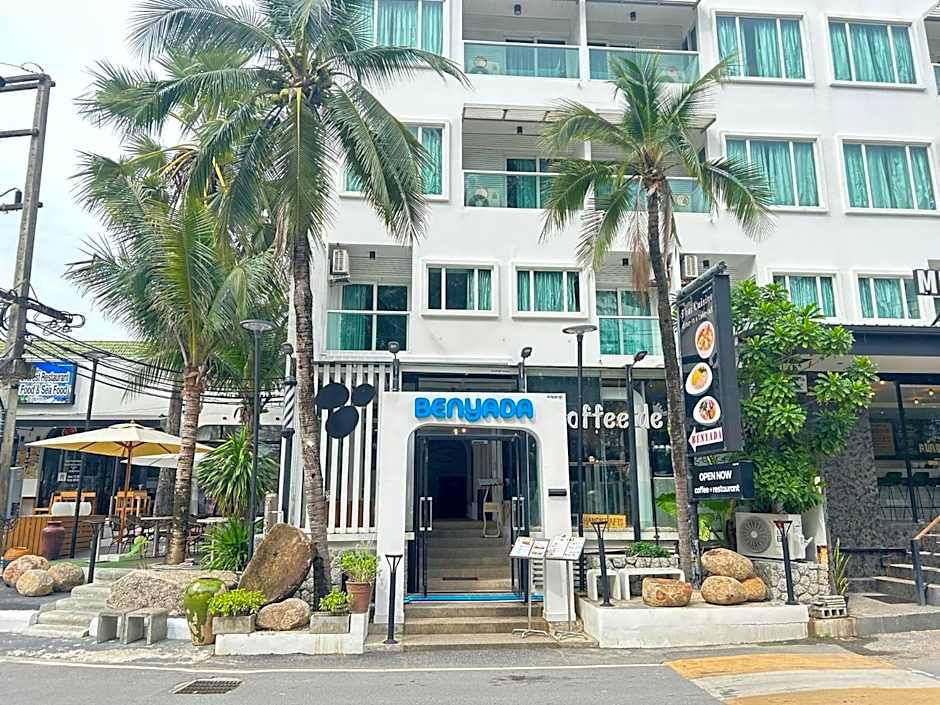 Benyada Lodge - Surin Beach