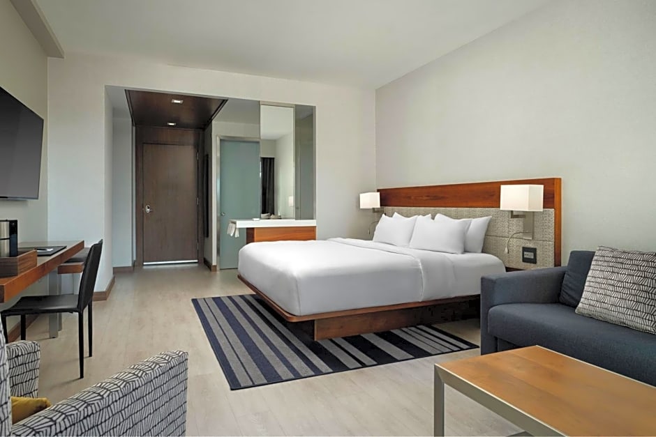 AC Hotel by Marriott Denver Downtown