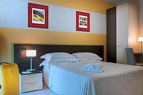 Single Standard Room