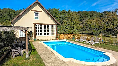 Double Room with Pool View