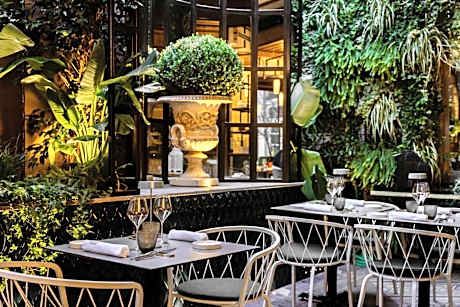 Roma Luxus Hotel
