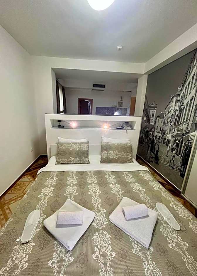 Apartments & rooms - TIANIS - Self check-in