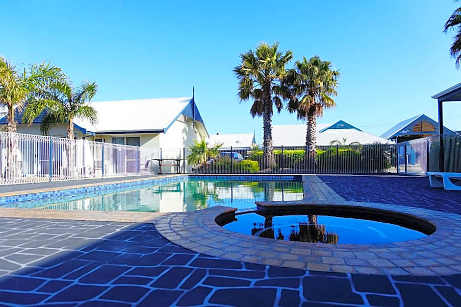 Torquay Tropicana Motel