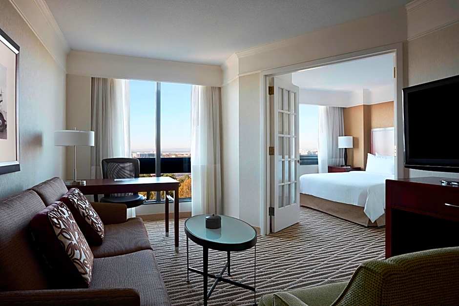 Washington Dulles Marriott Suites