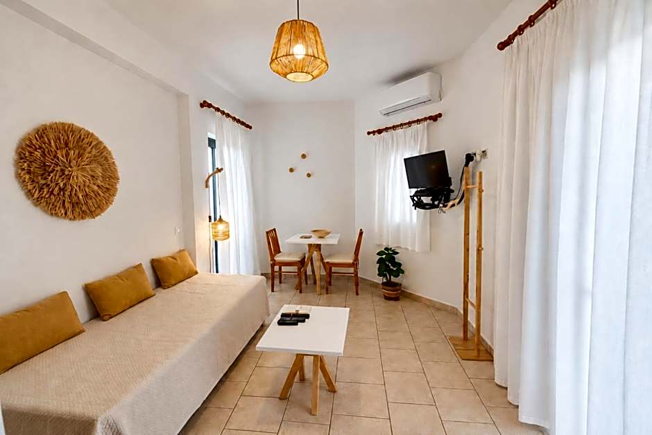 Koukounari Apartments