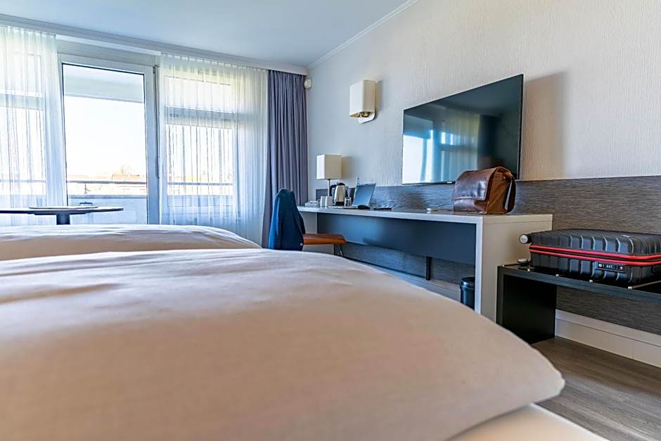 SI-SUITES