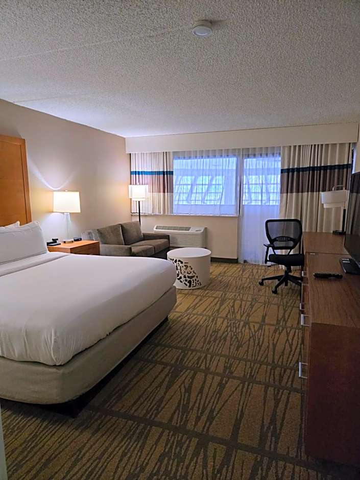 DoubleTree By Hilton Hotel Rochester