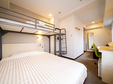 Triple Room - Non-Smoking