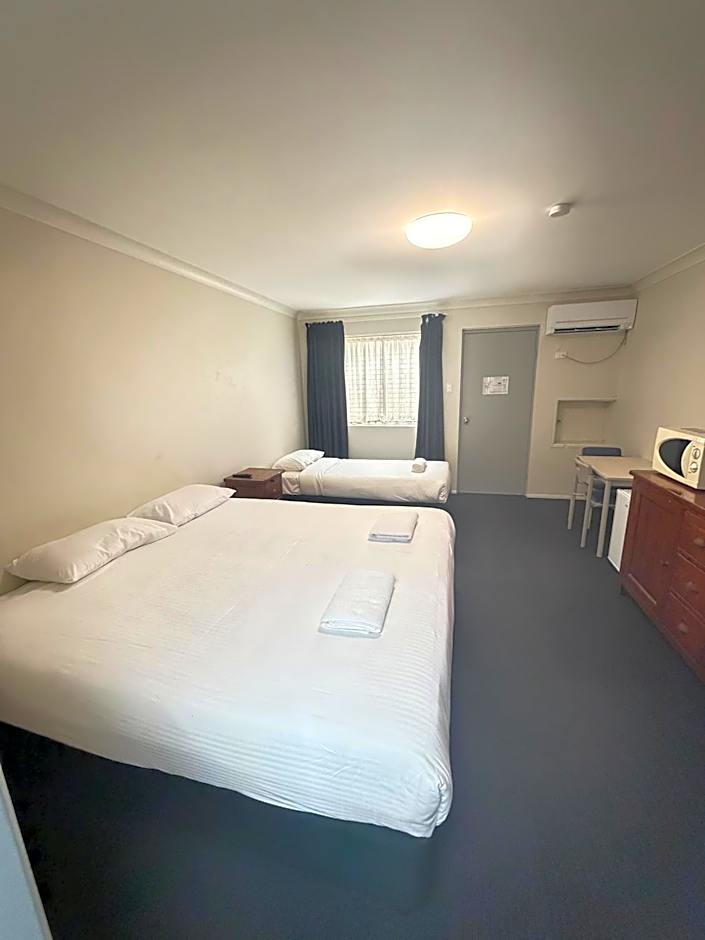 Centrepoint Motor Inn