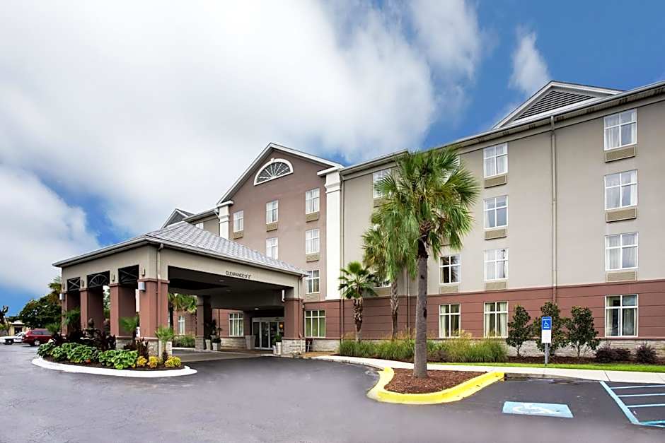 Holiday Inn Express Hotel & Suites Charleston-Ashley Phosphate By IHG