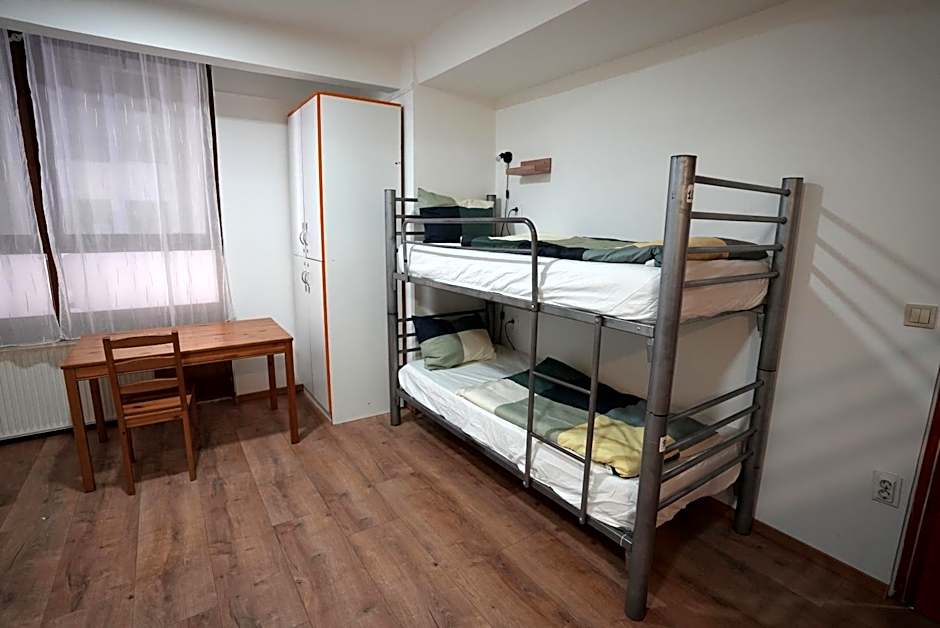 Center Hostel and Guest House