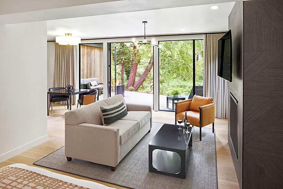 Photo 1 of 5 of Suite, Accessible