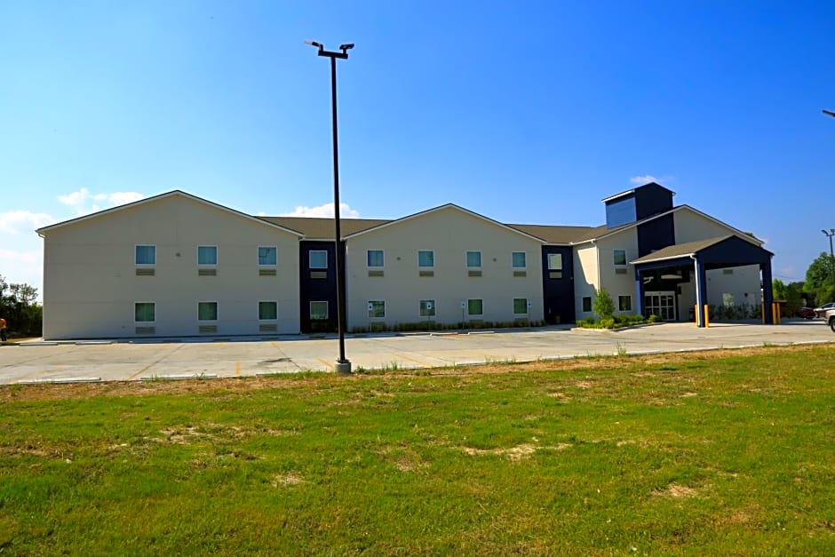 Americas Best Value Inn & Suites-Prairieville