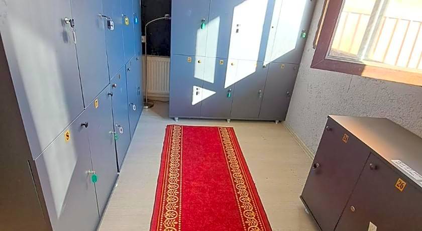 Karvi Hostel