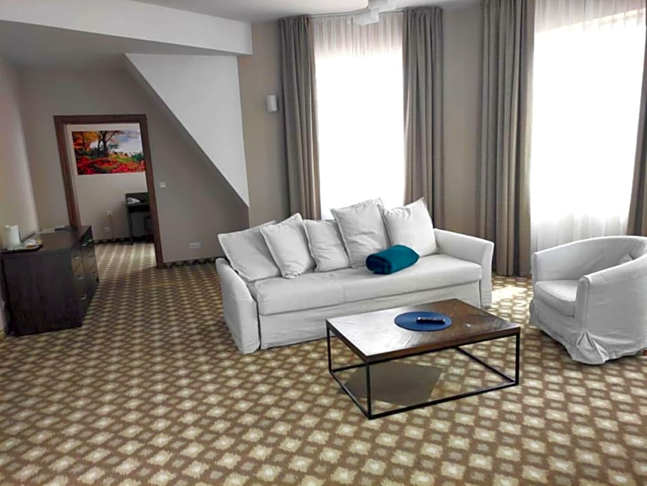 Hotel Nowy Zdrój - Centrum Zdrowia i Wypoczynku