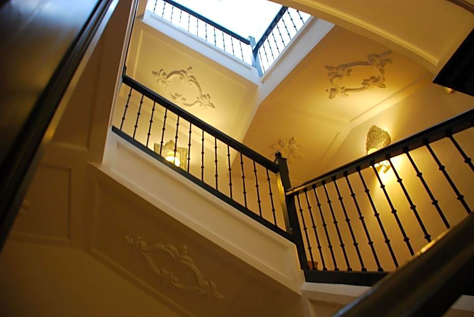 Hotel Leonor de Aquitania