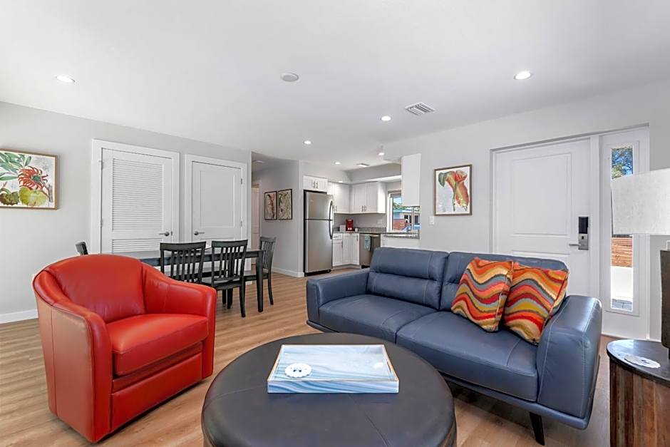 Escape Coastal Resort on Casey Key