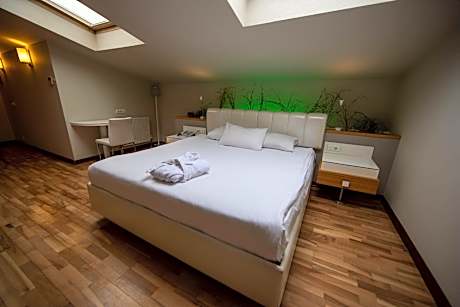 Family Room with Loft