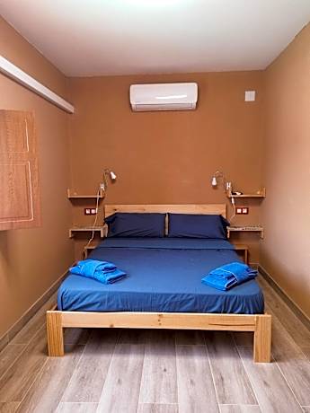 Standard Double Room with Shared Bathroom
